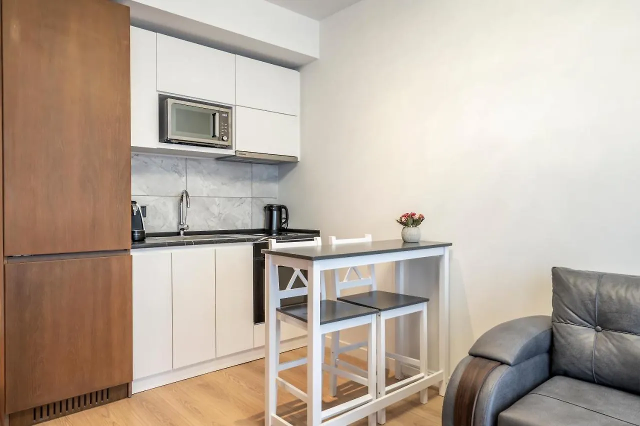 White Sails Residential Hotel Batumi 4*,